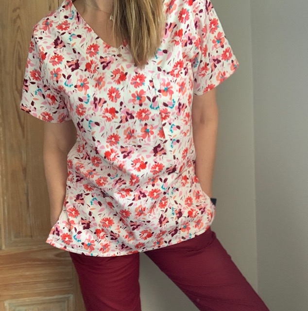 FLEUR Scrub Top - Image 2