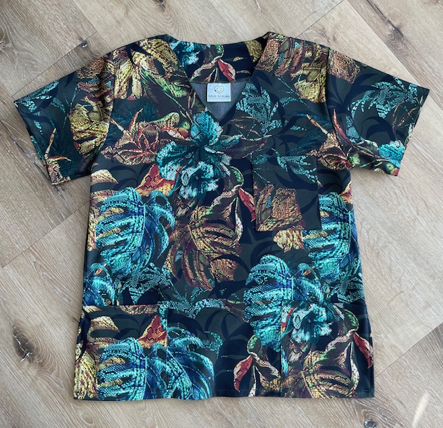 MONSTERA Scrub Top