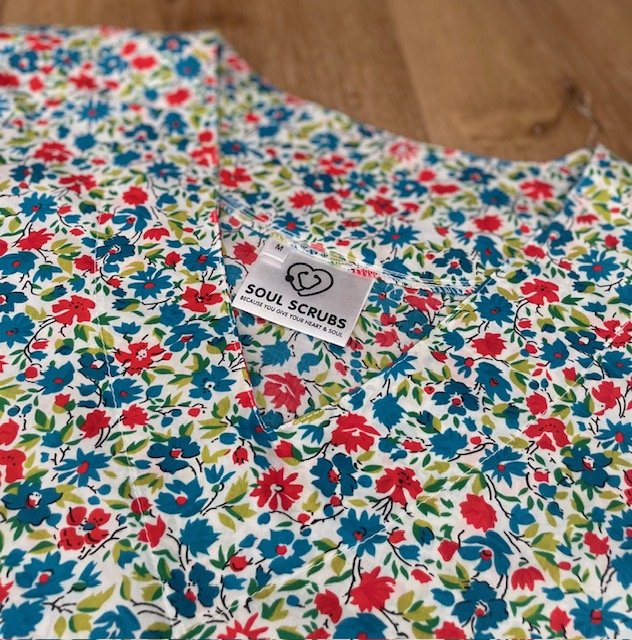 SOUTH COAST Scrub Top (Unisex) - Image 8